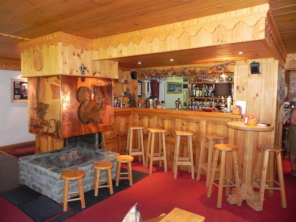 וארס Hotel Ecureuil מראה חיצוני תמונה